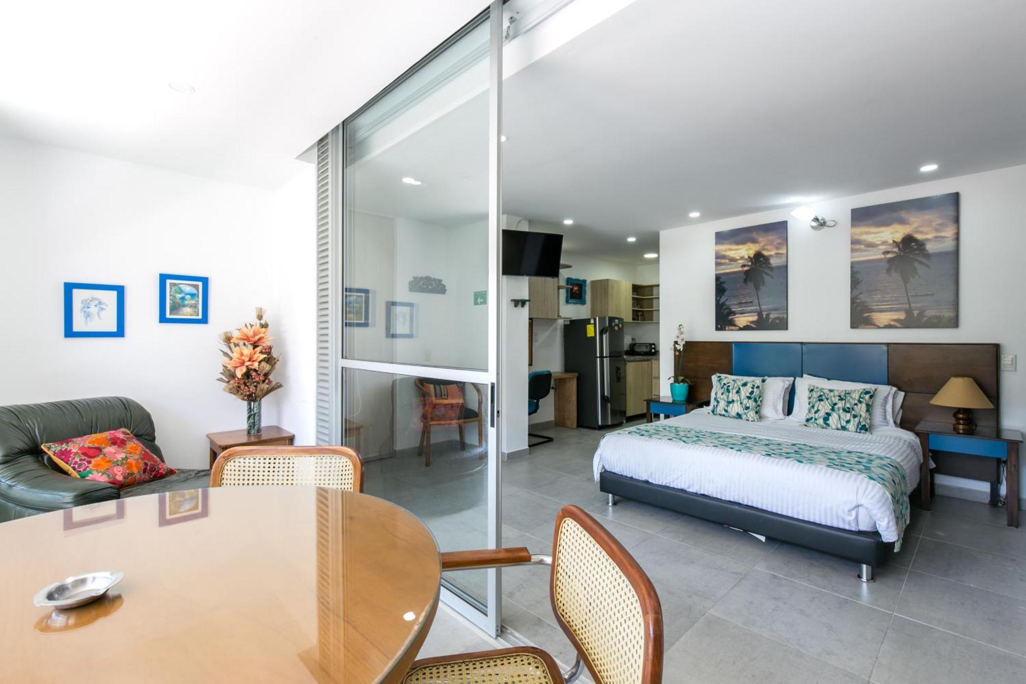 Apartamentos Borbon Suites Medellín Eksteriør billede