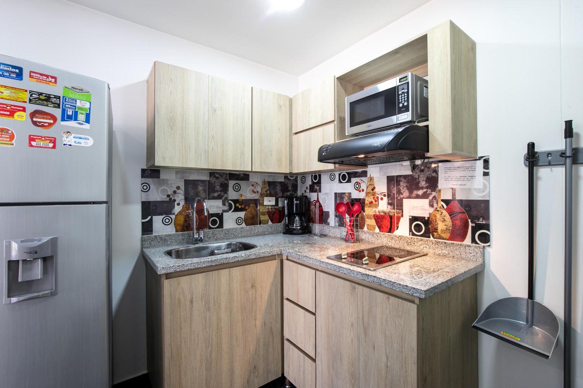 Apartamentos Borbon Suites Medellín Eksteriør billede