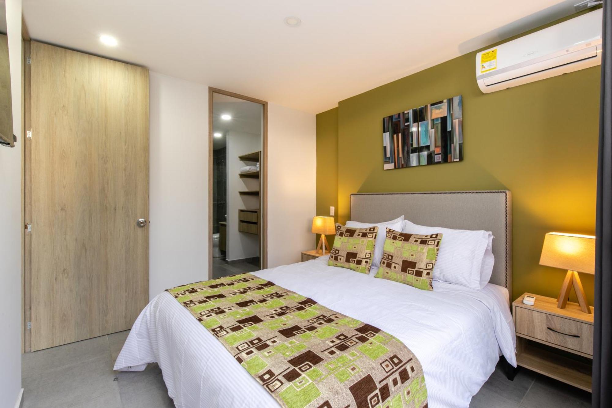 Apartamentos Borbon Suites Medellín Eksteriør billede