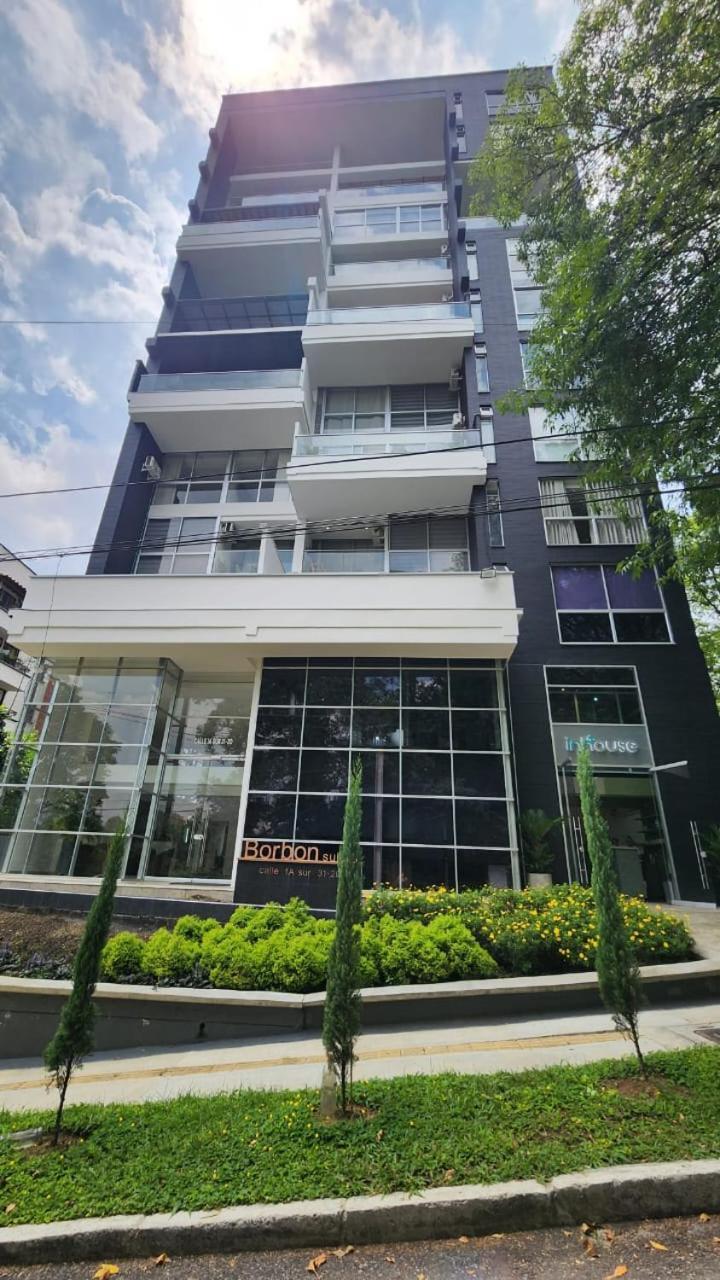 Apartamentos Borbon Suites Medellín Eksteriør billede