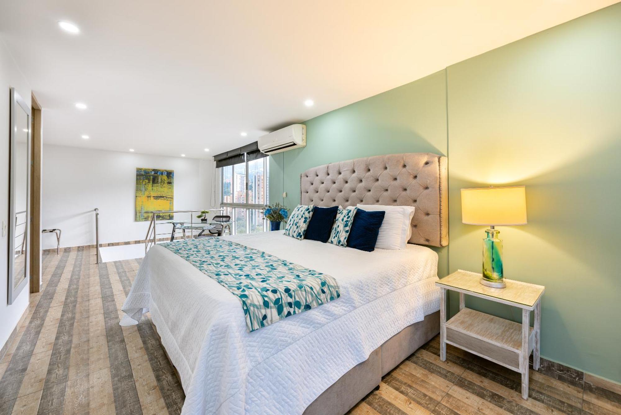Apartamentos Borbon Suites Medellín Eksteriør billede