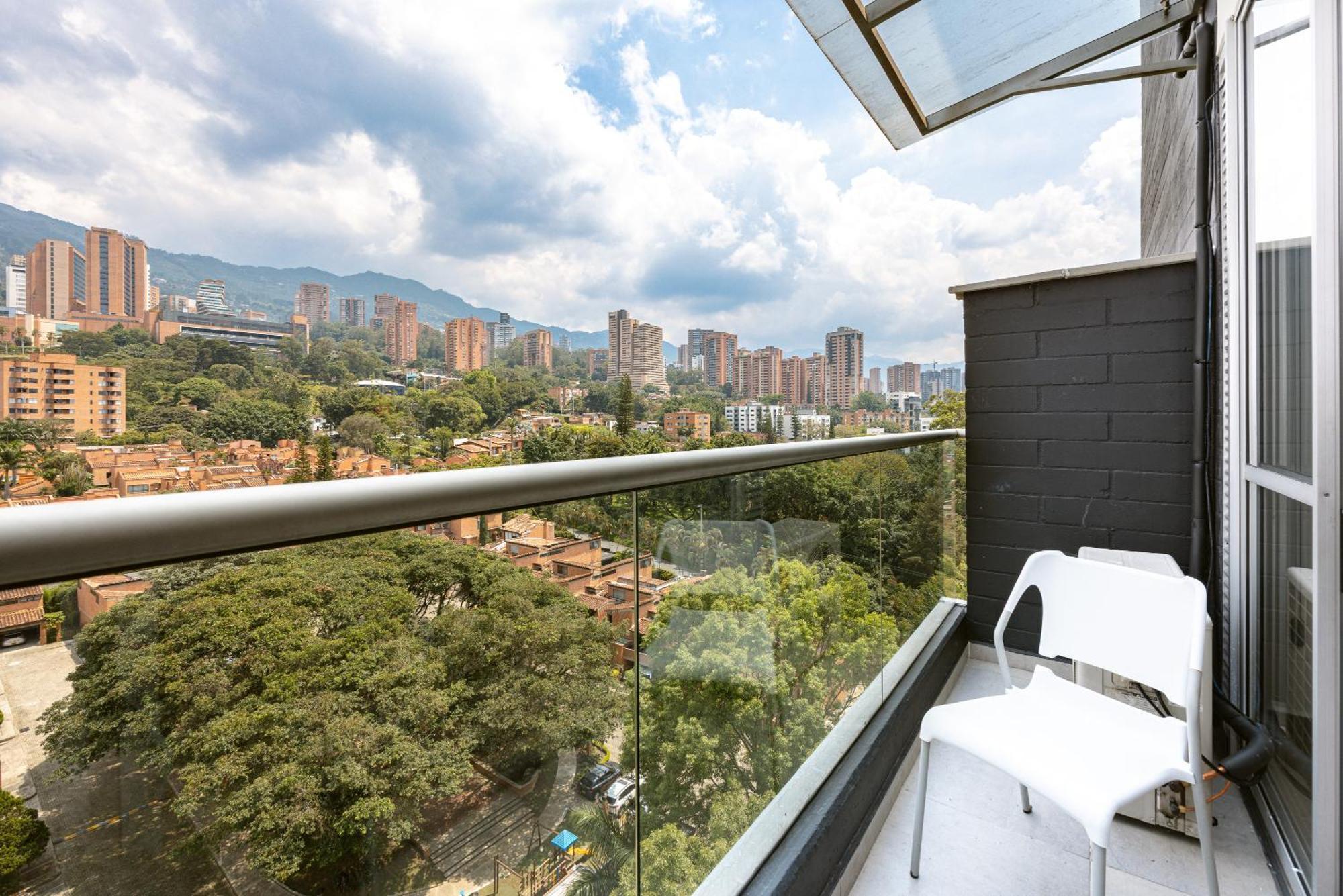 Apartamentos Borbon Suites Medellín Eksteriør billede
